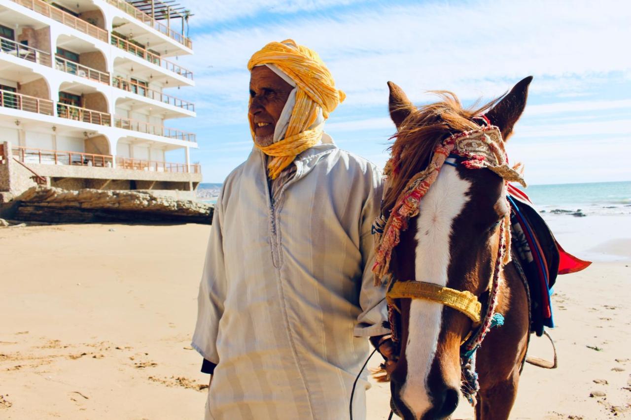 تغازوت Atlas Wonders Coworking Surf Camp المظهر الخارجي الصورة
