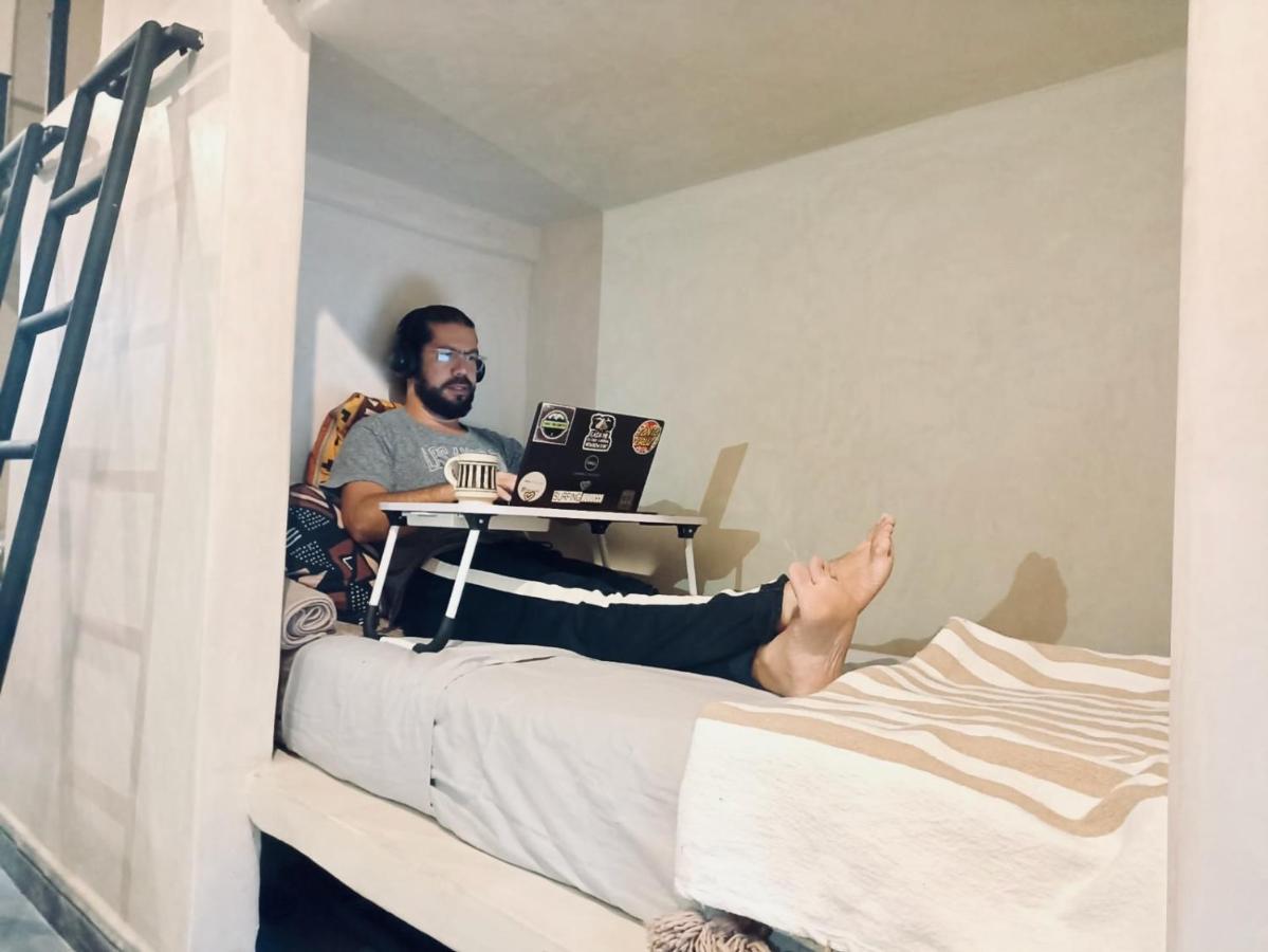 تغازوت Atlas Wonders Coworking Surf Camp المظهر الخارجي الصورة